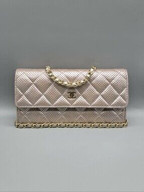 🩷CHANEL Authentic Rose Gold Perforated Leather Wallet/Clutch🩷